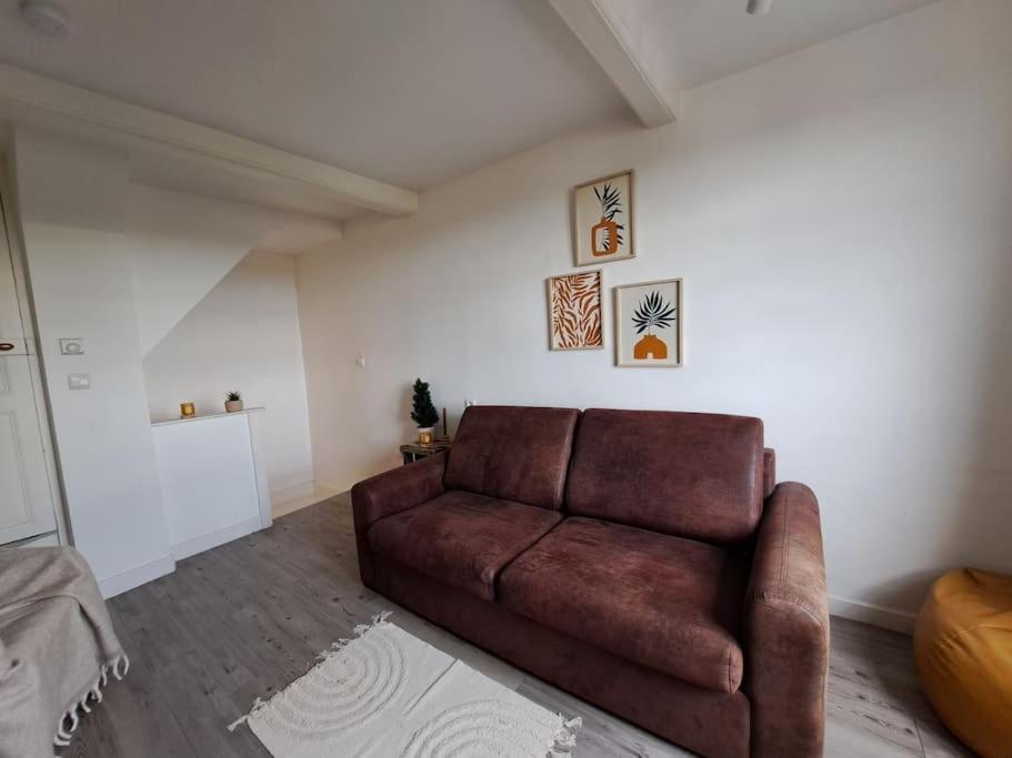 Charmant Duplex A Thiers, Vue Sur La Chaine Des Puys Zewnętrze zdjęcie